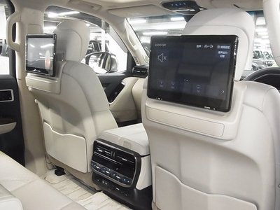 صورة 4 لـ 2023 Toyota LAND CRUISER 300