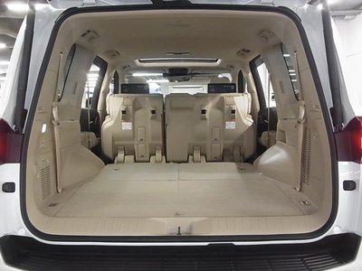 صورة 23 لـ 2023 Toyota LAND CRUISER 300