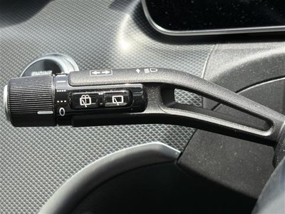 2023 Mercedes-BENZ C-CLASS thumbnail 32