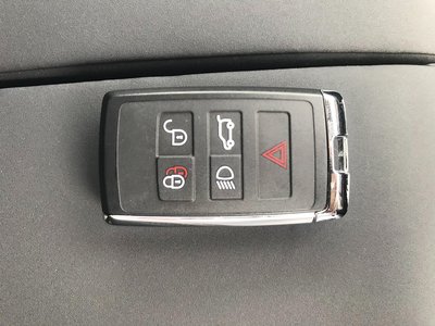 2024 LAND Rover RANGE ROVER VELAR thumbnail 41