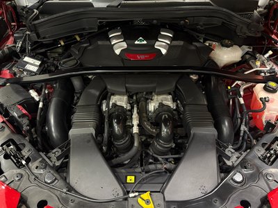 صورة 39 لـ 2019 ALFA Romeo STELVIO