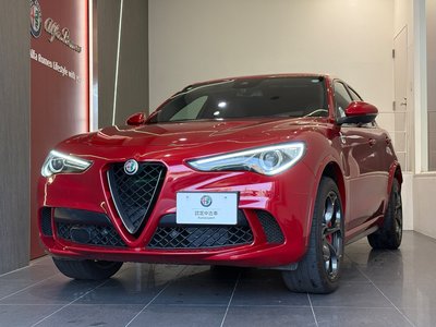 صورة 2 لـ 2019 ALFA Romeo STELVIO
