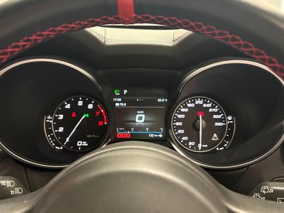 صورة 19 لـ 2019 ALFA Romeo STELVIO
