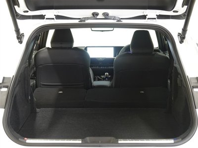 صورة 12 لـ 2024 Toyota CROWN SPORT