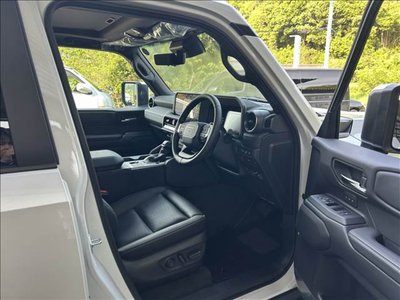 صورة 33 لـ 2026 Toyota LAND CRUISER 250