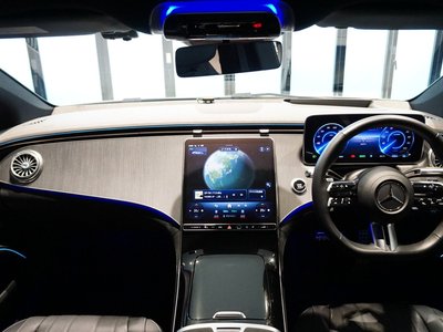2023 Mercedes-BENZ EQS photo 14