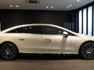 2023 Mercedes-BENZ EQS photo 11