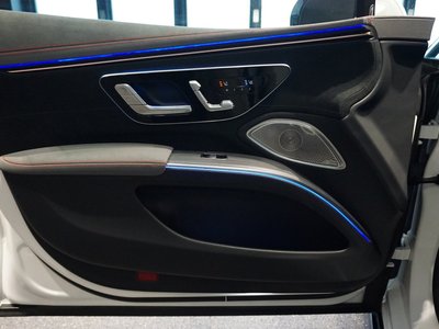 2023 Mercedes-BENZ EQS thumbnail 39
