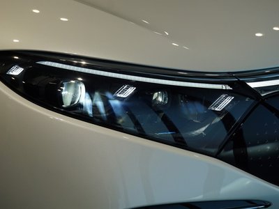 2023 Mercedes-BENZ EQS thumbnail 62