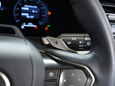 2025 Lexus LM thumbnail 74