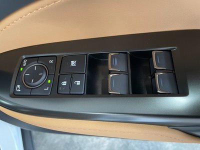 2025 Lexus NX 照片 50