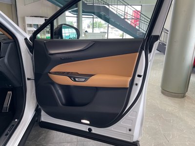 2025 Lexus NX 照片 48