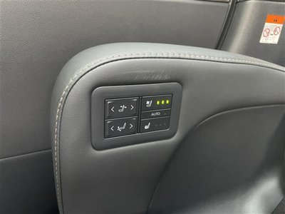 2024 Toyota ALPHARD — фото 25