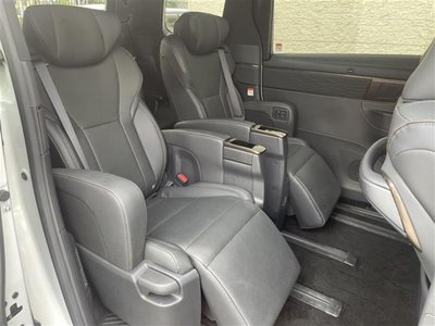 2024 Toyota ALPHARD — фото 5