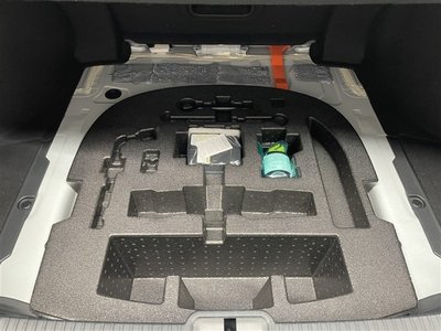 صورة مصغرة 15 لـ 2023 Lexus ES