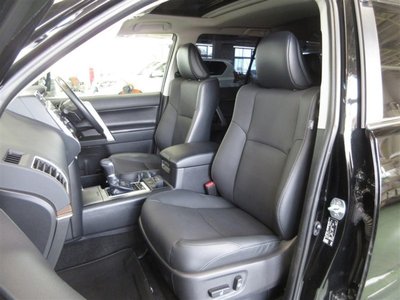 2023 Toyota LAND CRUISER PRADO thumbnail 29
