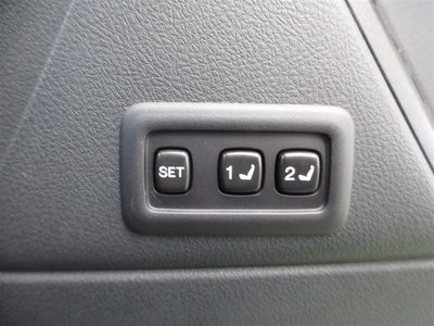 2023 Toyota LAND CRUISER PRADO thumbnail 31