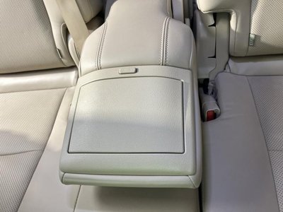 صورة 38 لـ 2023 Toyota LAND CRUISER PRADO