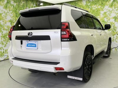 صورة 3 لـ 2023 Toyota LAND CRUISER PRADO