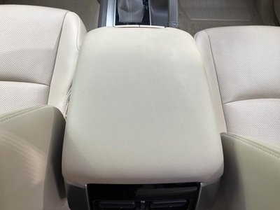 صورة 37 لـ 2023 Toyota LAND CRUISER PRADO