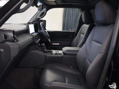 صورة 21 لـ 2025 Toyota LAND CRUISER 250