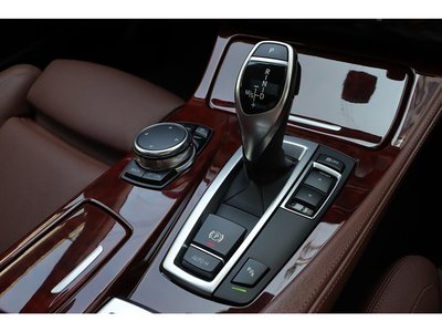 صورة مصغرة 110 لـ 2016 BMW Alpina D5
