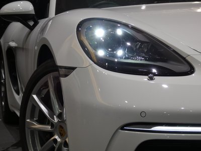 2020 Porsche 718 photo 3
