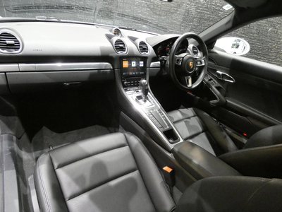 2020 Porsche 718 photo 7