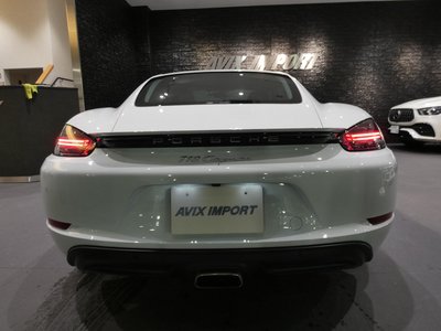 2020 Porsche 718 thumbnail 22