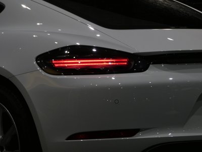 2020 Porsche 718 photo 4