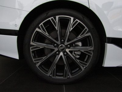 صورة مصغرة 42 لـ 2026 AUDI A6 AVANT E-TRON