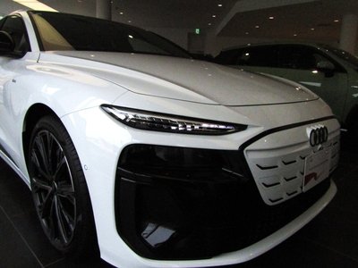 صورة مصغرة 40 لـ 2026 AUDI A6 AVANT E-TRON