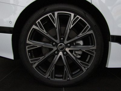 صورة مصغرة 10 لـ 2026 AUDI A6 AVANT E-TRON