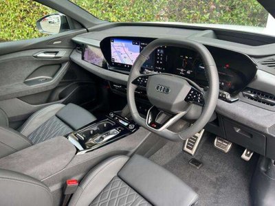 صورة 5 لـ 2025 AUDI Q6 E-TRON
