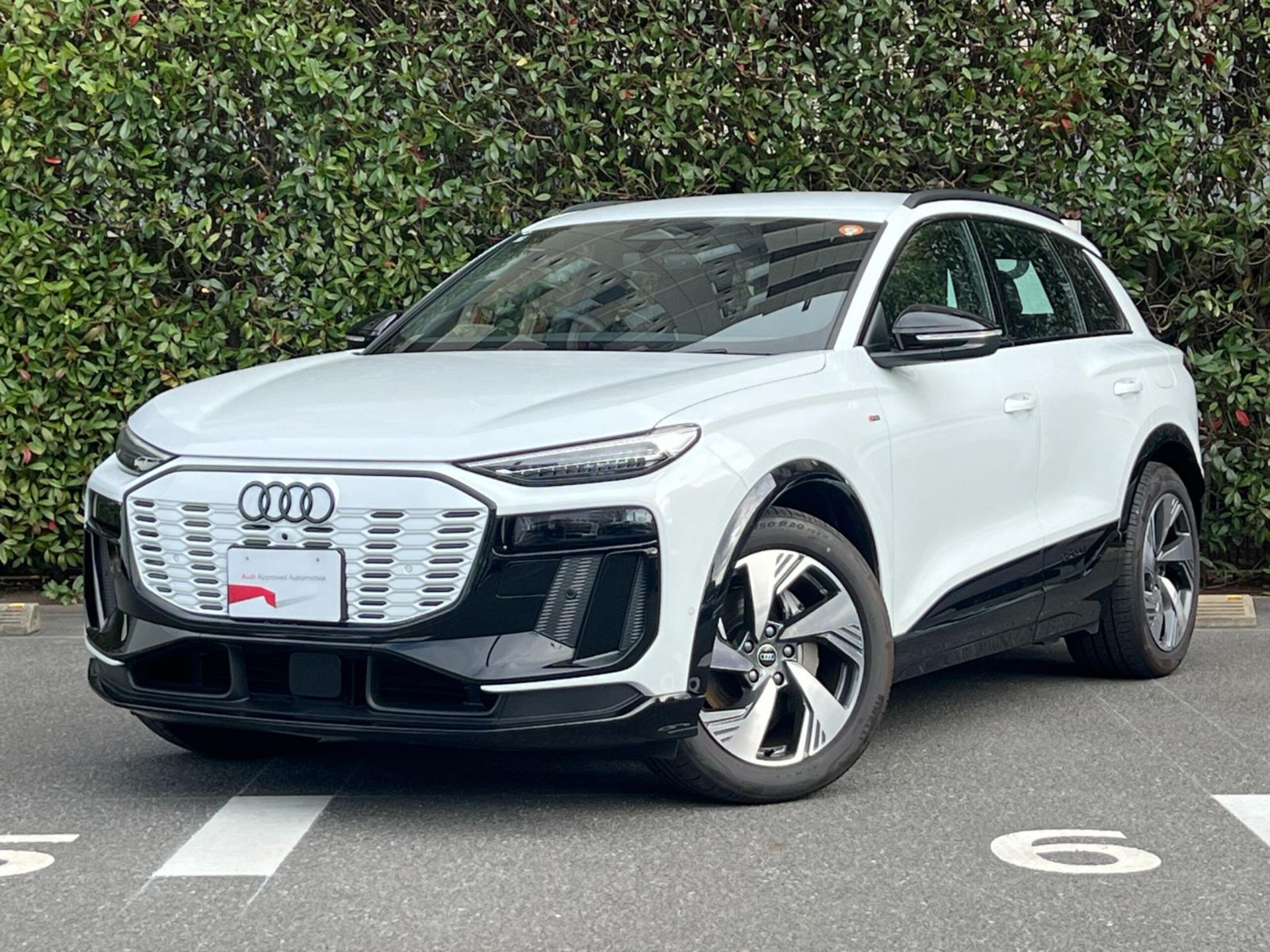 2025 AUDI Q6 E-TRON — фото 1