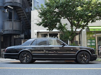 صورة مصغرة 4 لـ 2005 Bentley ARNAGE