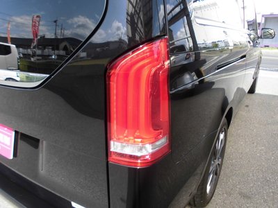 صورة 40 لـ 2016 Mercedes-BENZ V-CLASS