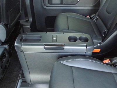 صورة 87 لـ 2016 Mercedes-BENZ V-CLASS