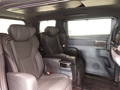صورة 8 لـ 2023 Toyota ALPHARD