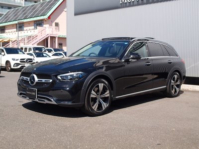 2026 Mercedes-BENZ C-CLASS photo 3