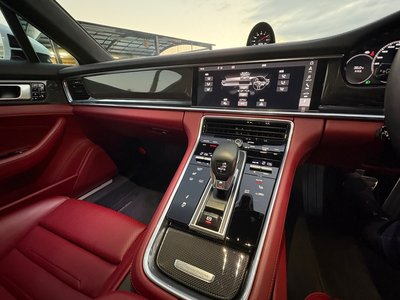 2019 Porsche PANAMERA thumbnail 67