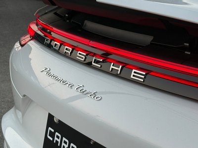 2019 Porsche PANAMERA thumbnail 55
