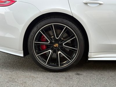 2019 Porsche PANAMERA thumbnail 48