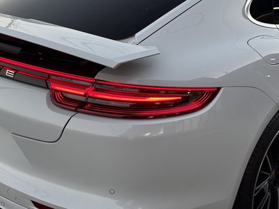 2019 Porsche PANAMERA thumbnail 52