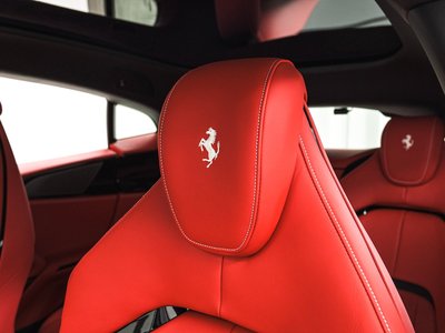 2024 Ferrari PUROSANGUE 照片 22