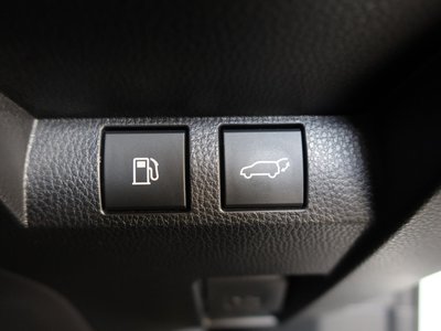 صورة مصغرة 34 لـ 2025 Toyota CROWN ESTATE