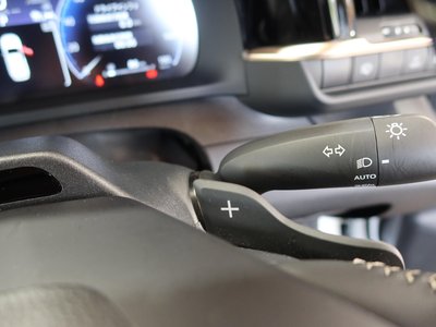 صورة مصغرة 32 لـ 2025 Toyota CROWN ESTATE
