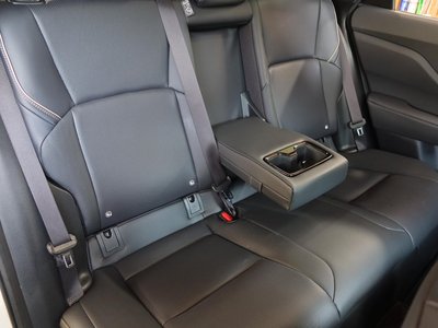 صورة مصغرة 48 لـ 2025 Toyota CROWN ESTATE
