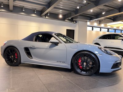 2023 Porsche 718 photo 11
