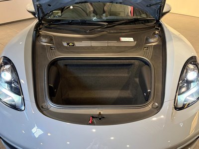 2023 Porsche 718 thumbnail 71